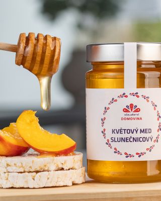 Teplo, pohoda, láska, energie a štěstí, to je žlutý zázrak v podání slunečnicového květového medu. 🌞 Do čaje, na pečivo,...